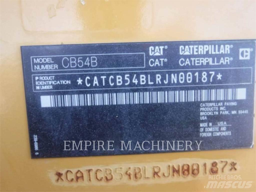 CAT CB54B Tandemwalzen