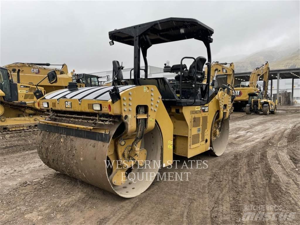 CAT CB64 Tandemwalzen