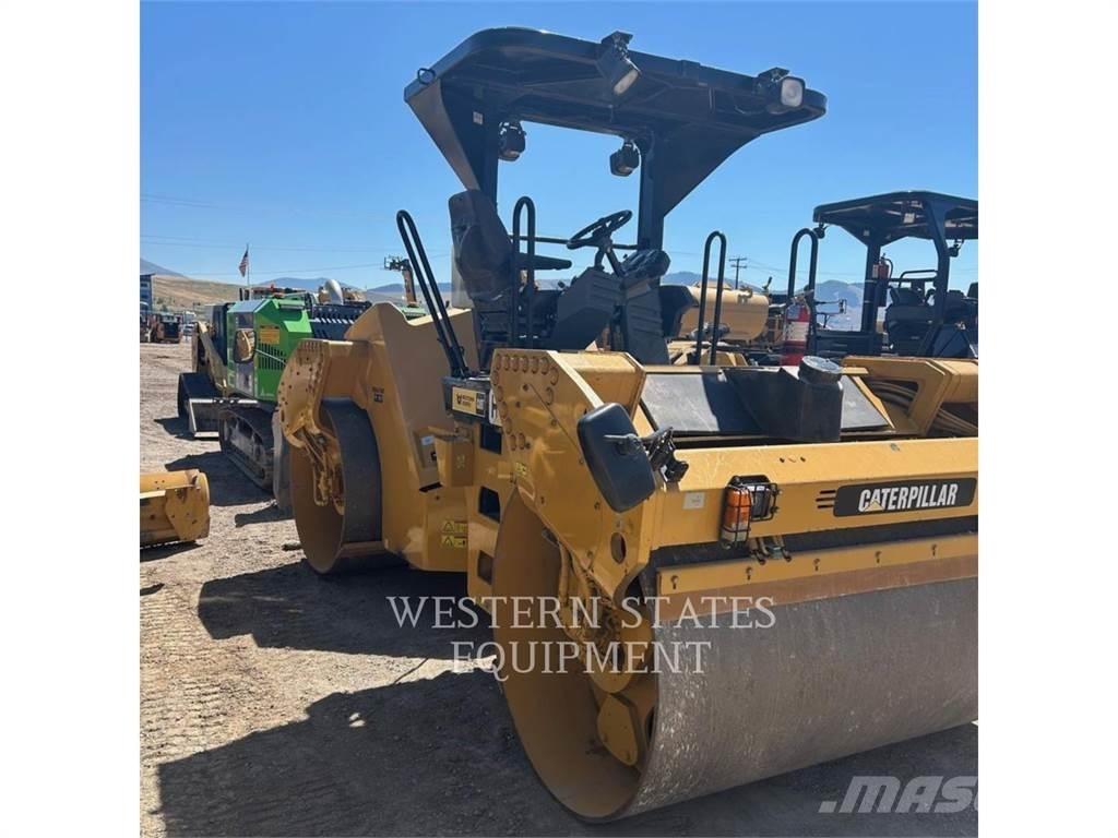 CAT CB64 Tandemwalzen