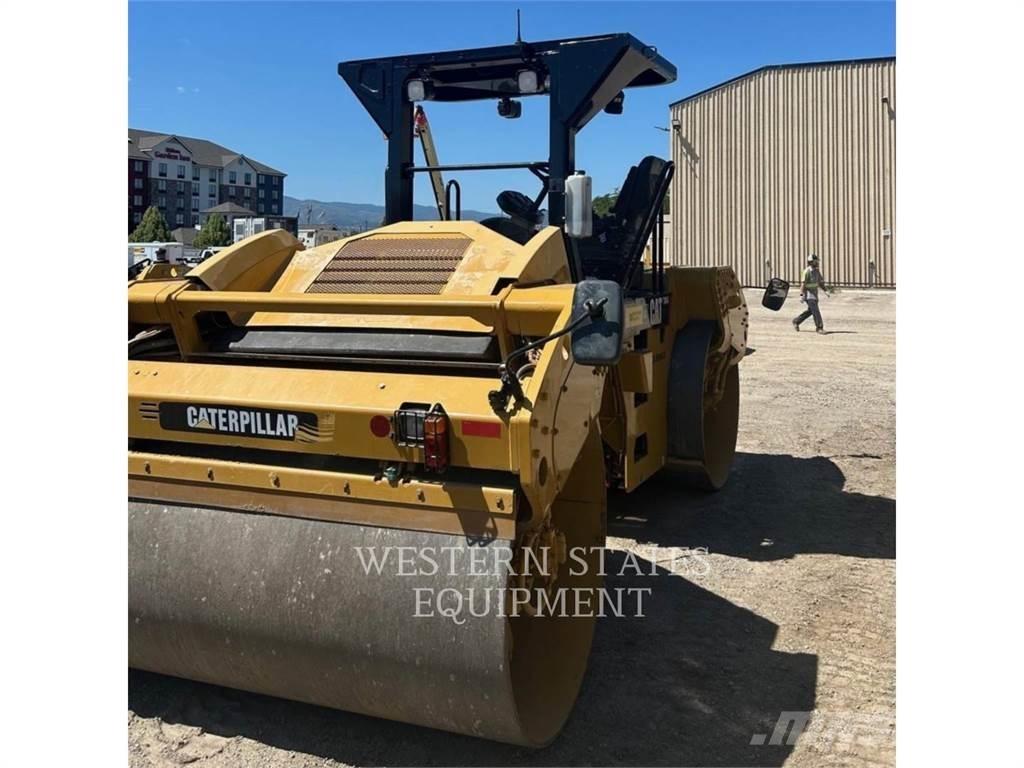 CAT CB64 Tandemwalzen