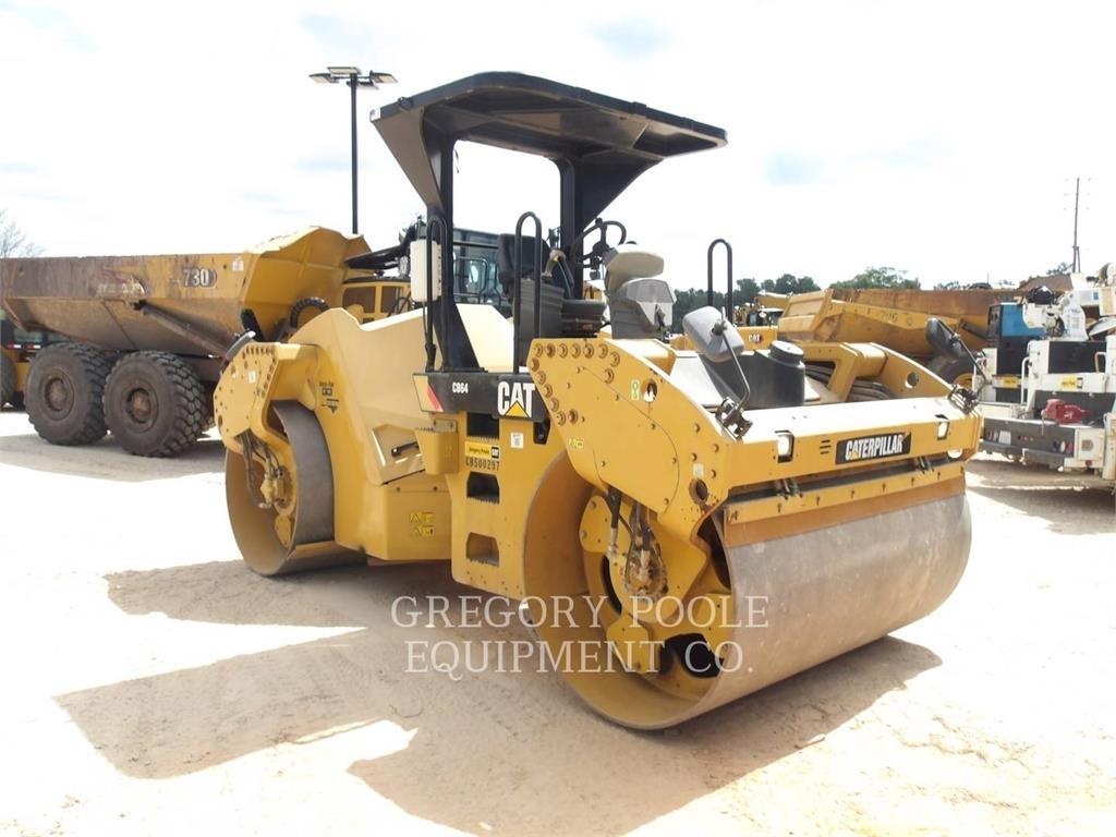 CAT CB64 Tandemwalzen