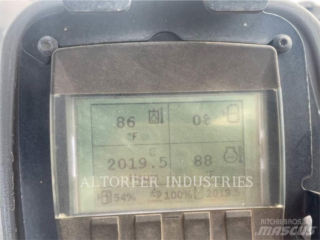 CAT CB64B Tandemwalzen