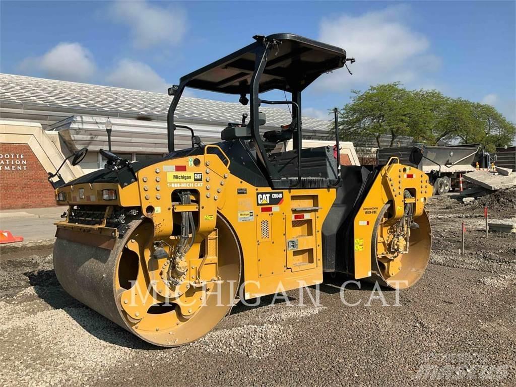 CAT CB64B Z Tandemwalzen