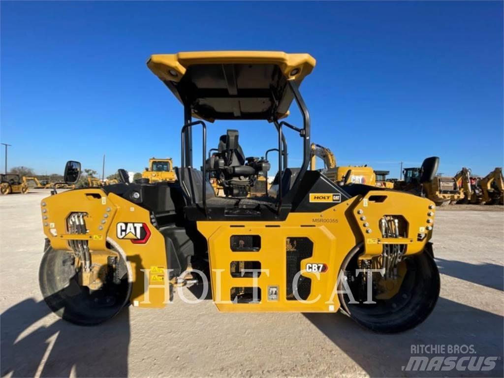 CAT CB7 Walzenzüge
