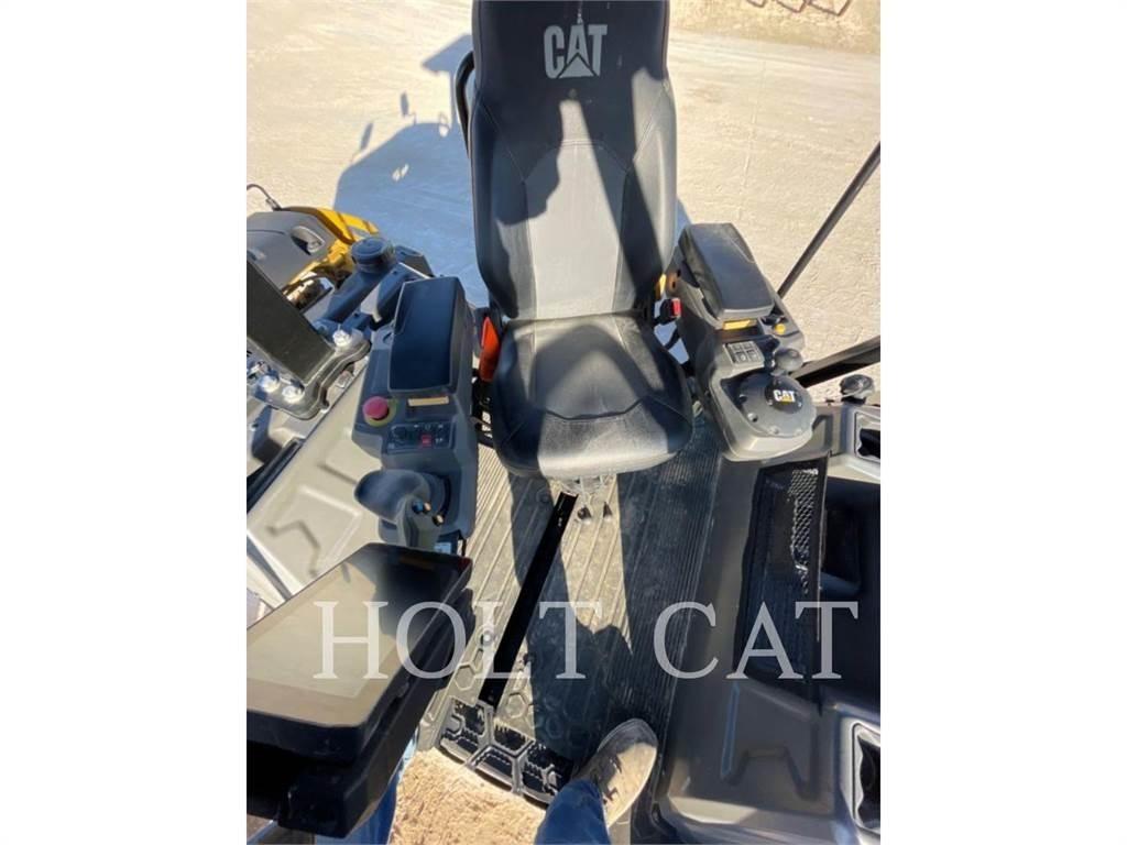 CAT CB7 Walzenzüge