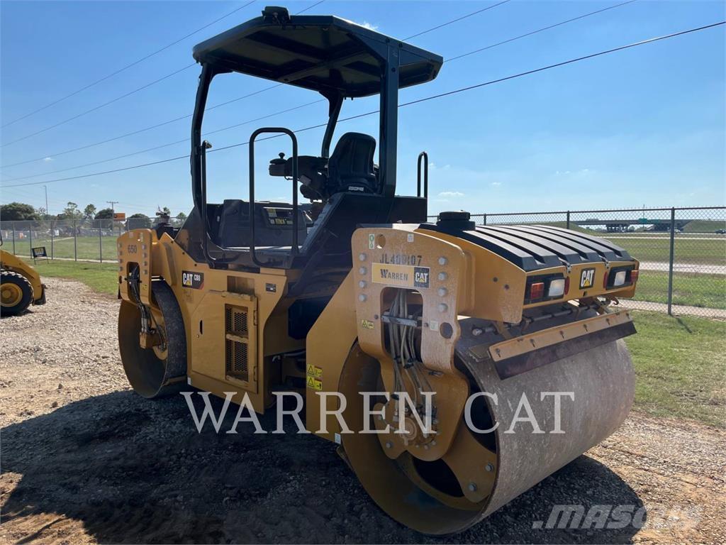 CAT CB8 Erdbauwalzen