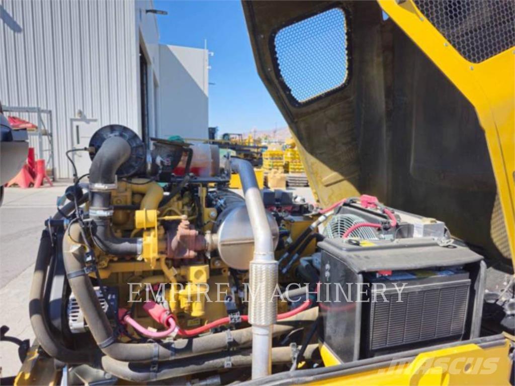 CAT CC4.0-MB Tandemwalzen