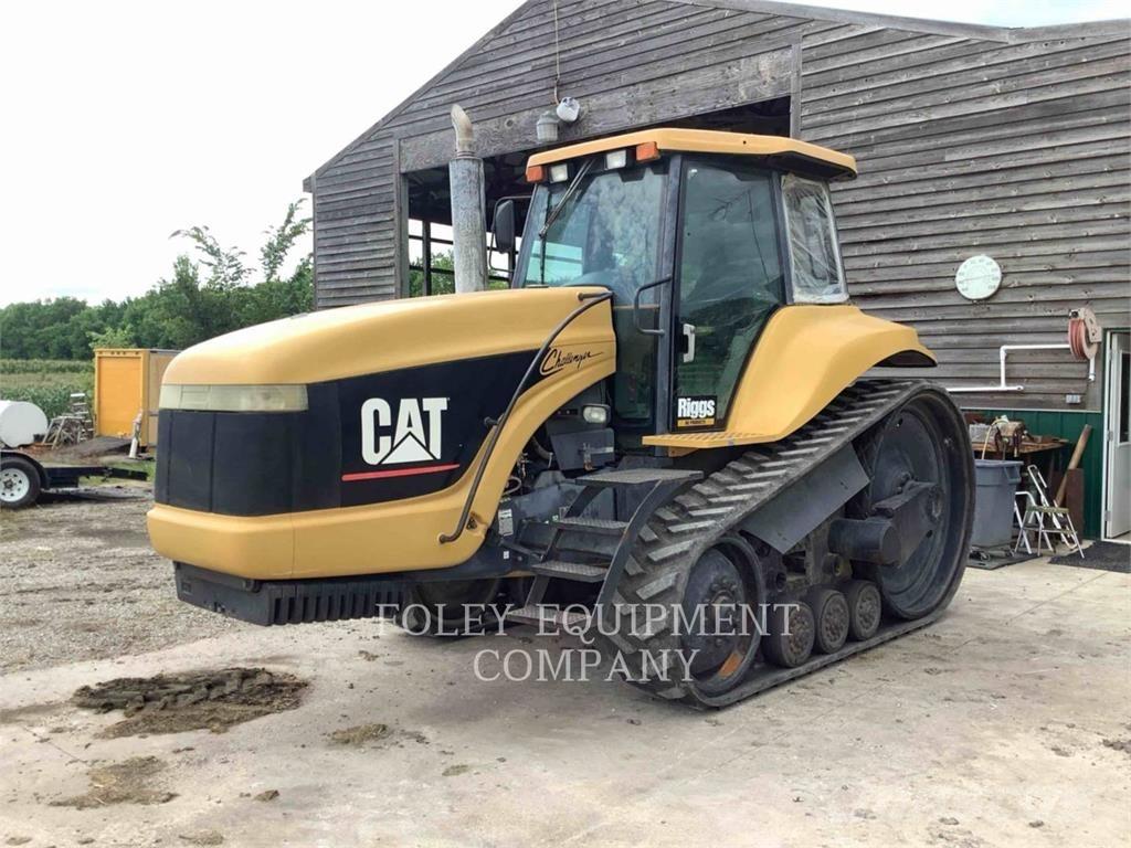 CAT CH55 Traktoren