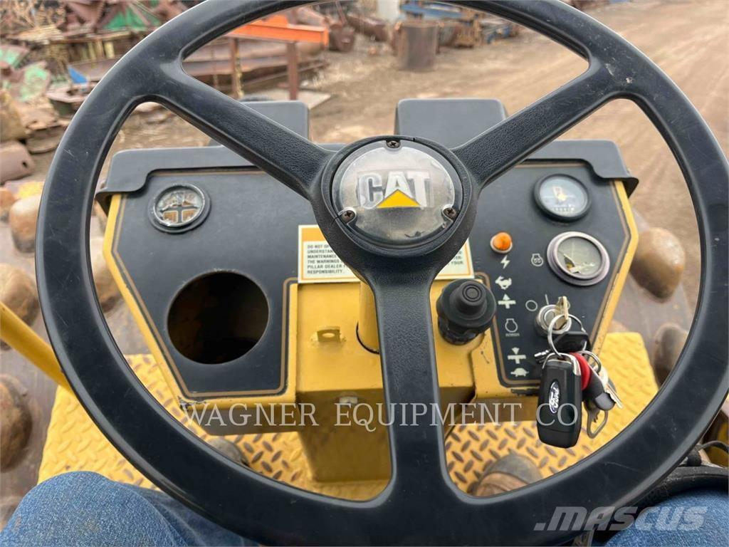 CAT CP563C Erdbauwalzen