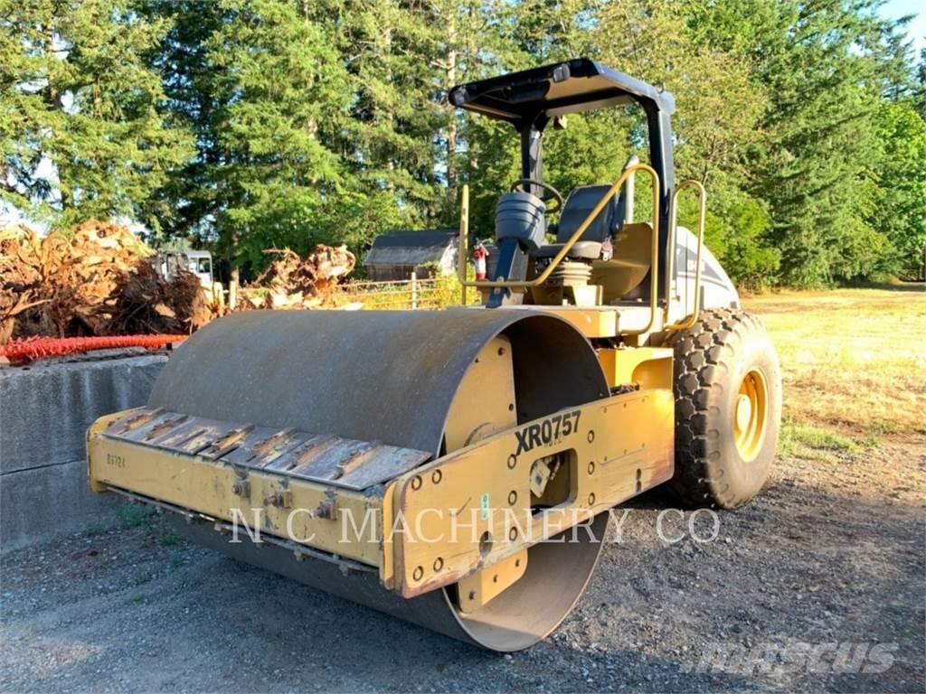 CAT CS-533E Strassenfertiger