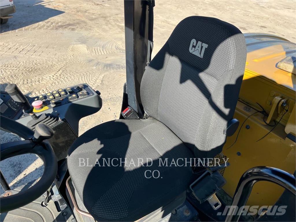 CAT CS44B Walzenzüge