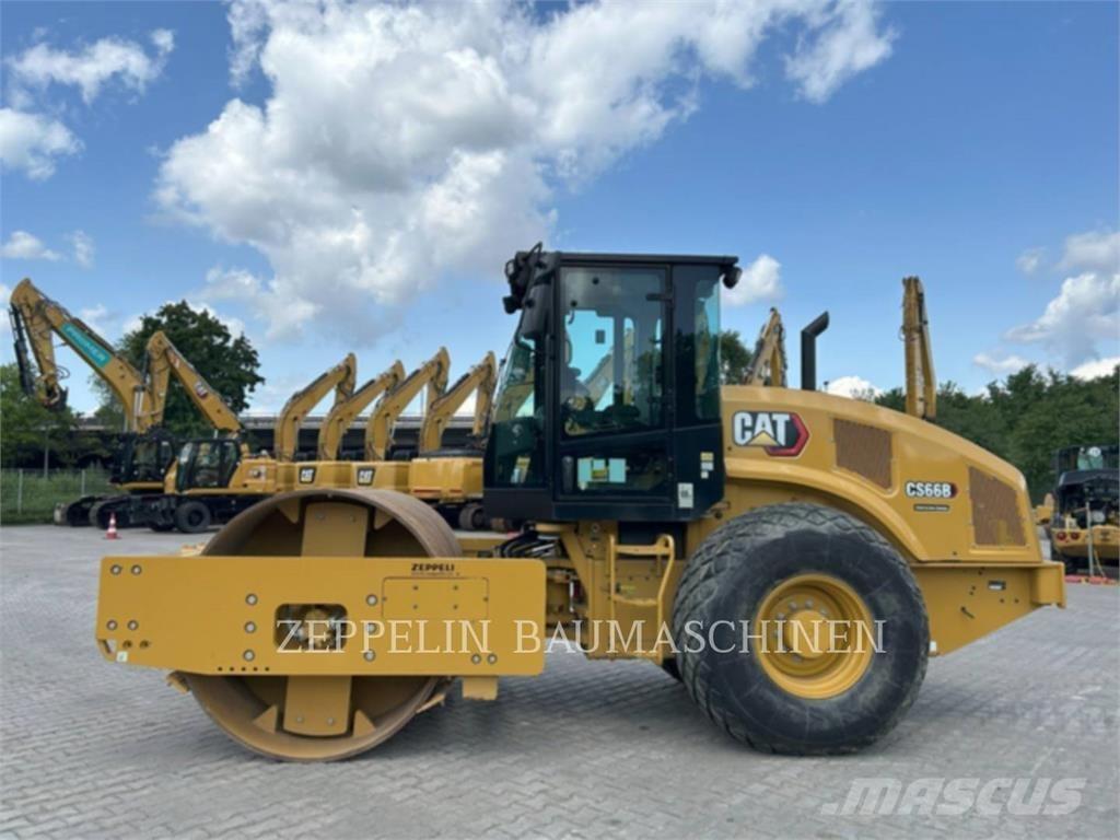 CAT CS66B Erdbauwalzen