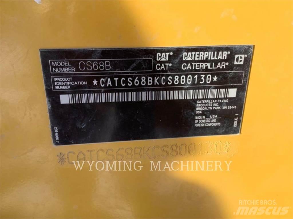 CAT CS68B Erdbauwalzen