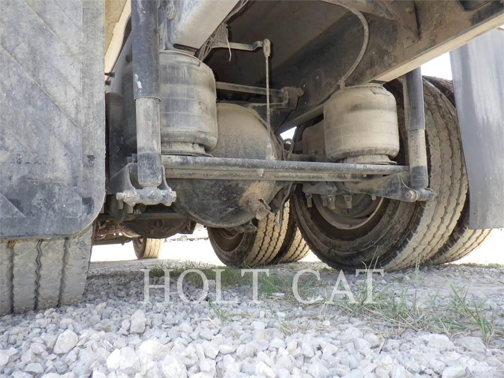 CAT CT660S Andere Fahrzeuge