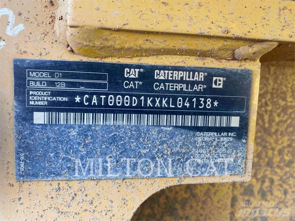 CAT D1 Bulldozer