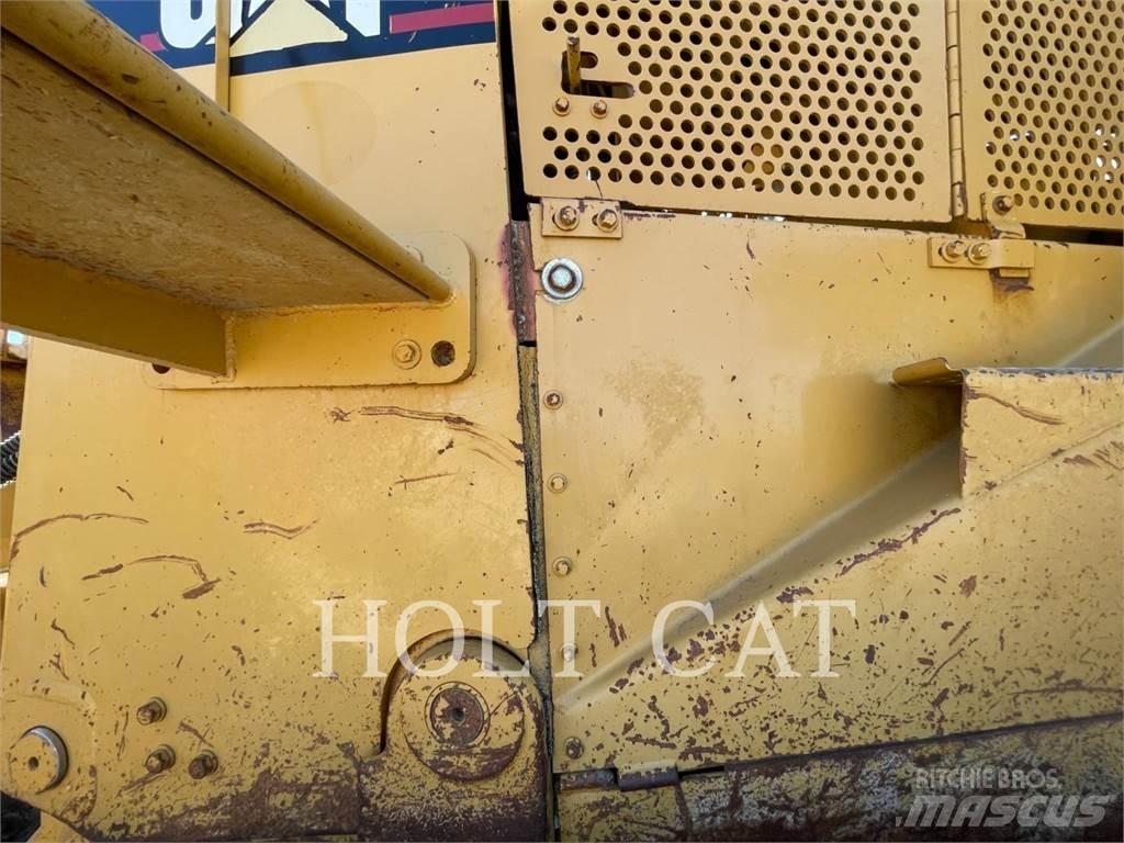 CAT D10R Bulldozer