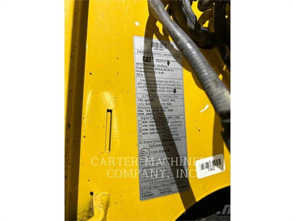 CAT D2-12LGPAR Bulldozer