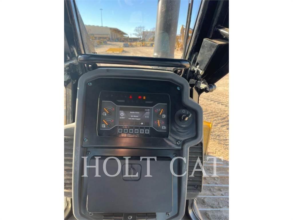 CAT D2 LGPCAB Bulldozer