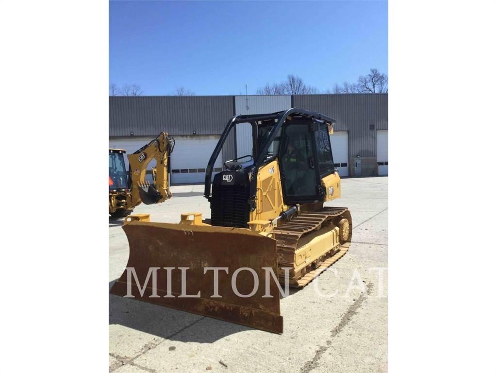 CAT D3 Bulldozer