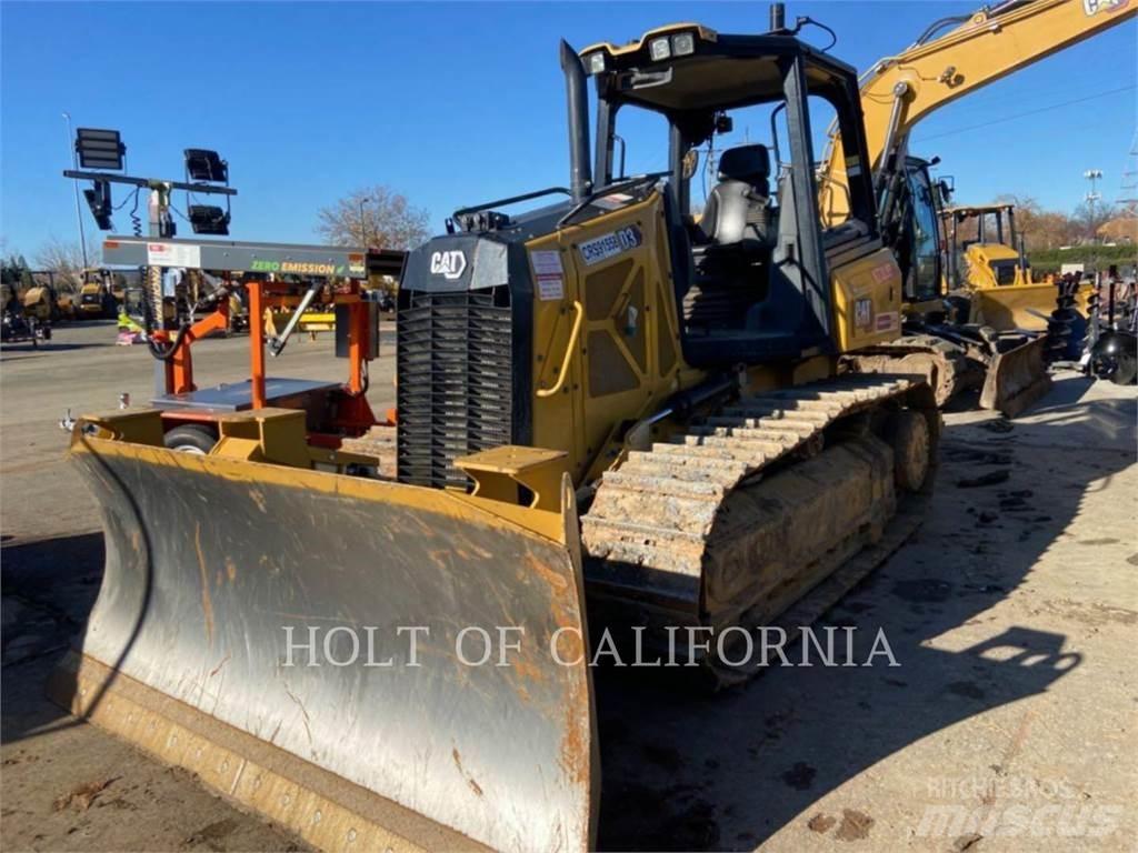 CAT D3 Bulldozer