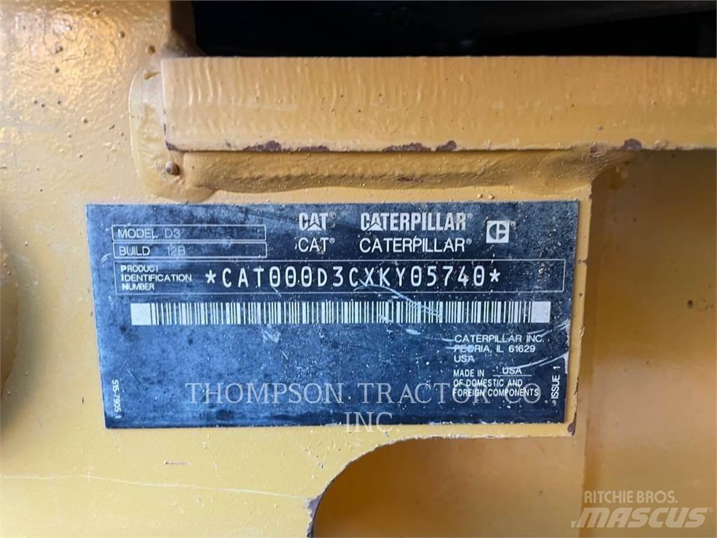 CAT D3 Bulldozer