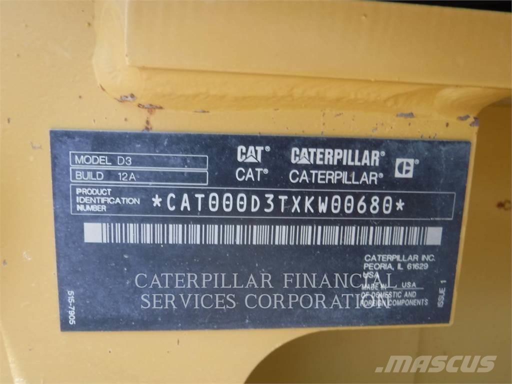 CAT D3-12 Bulldozer