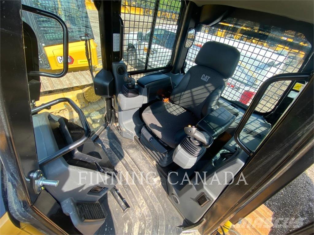 CAT D3-12 Bulldozer