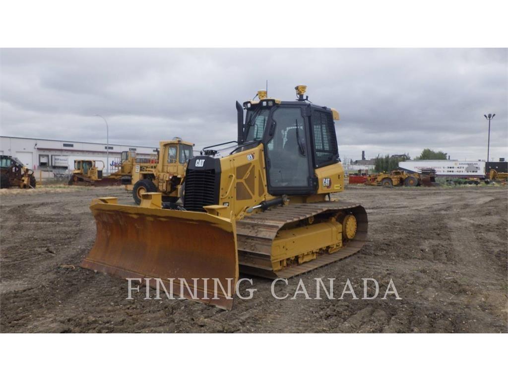 CAT D3-12 Bulldozer