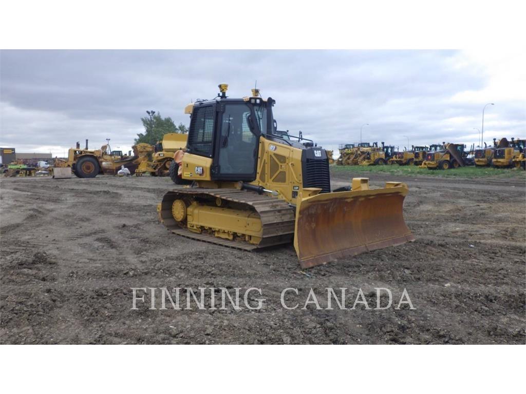CAT D3-12 Bulldozer
