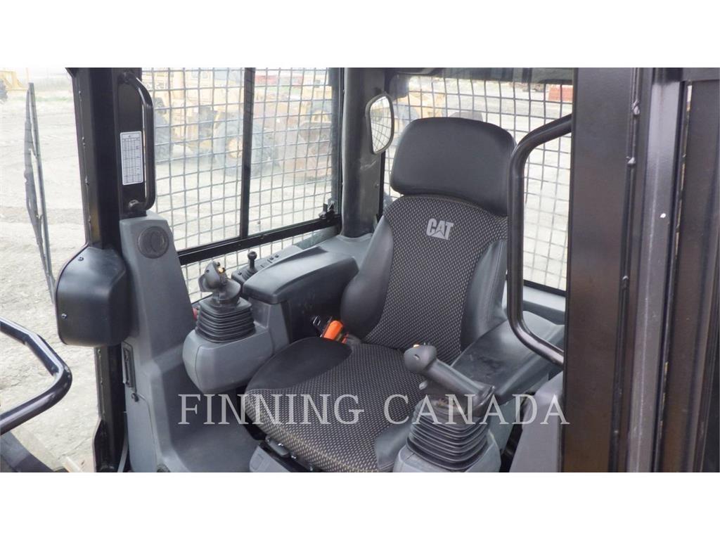 CAT D3-12 Bulldozer