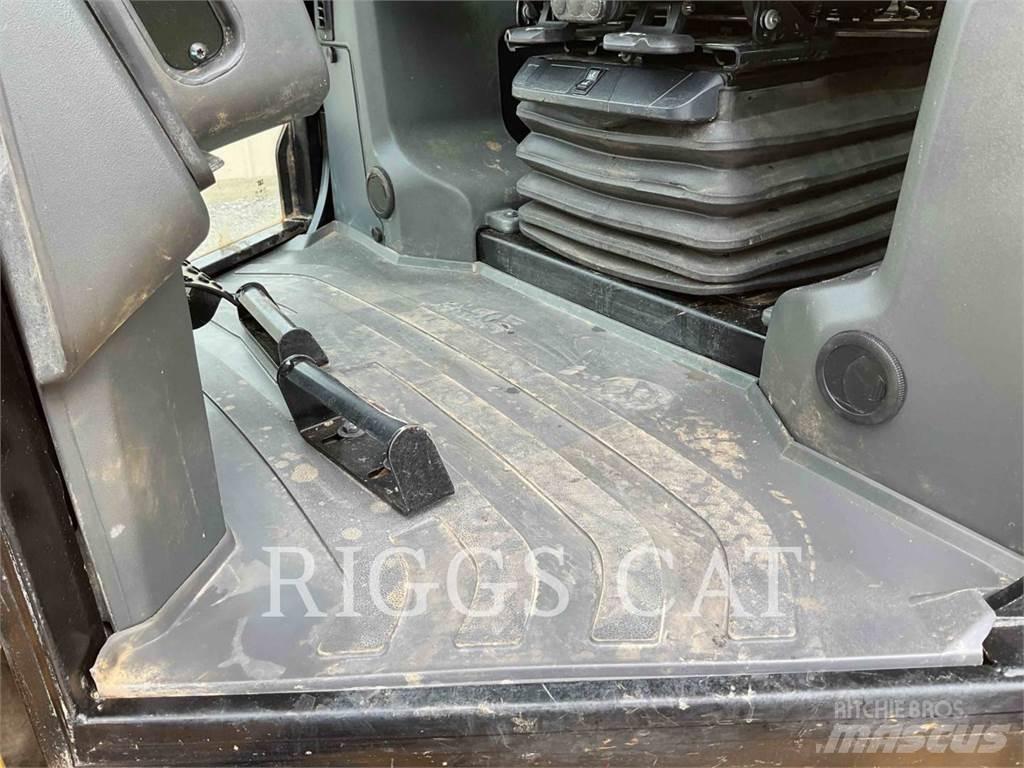 CAT D3 LGP AAG Bulldozer