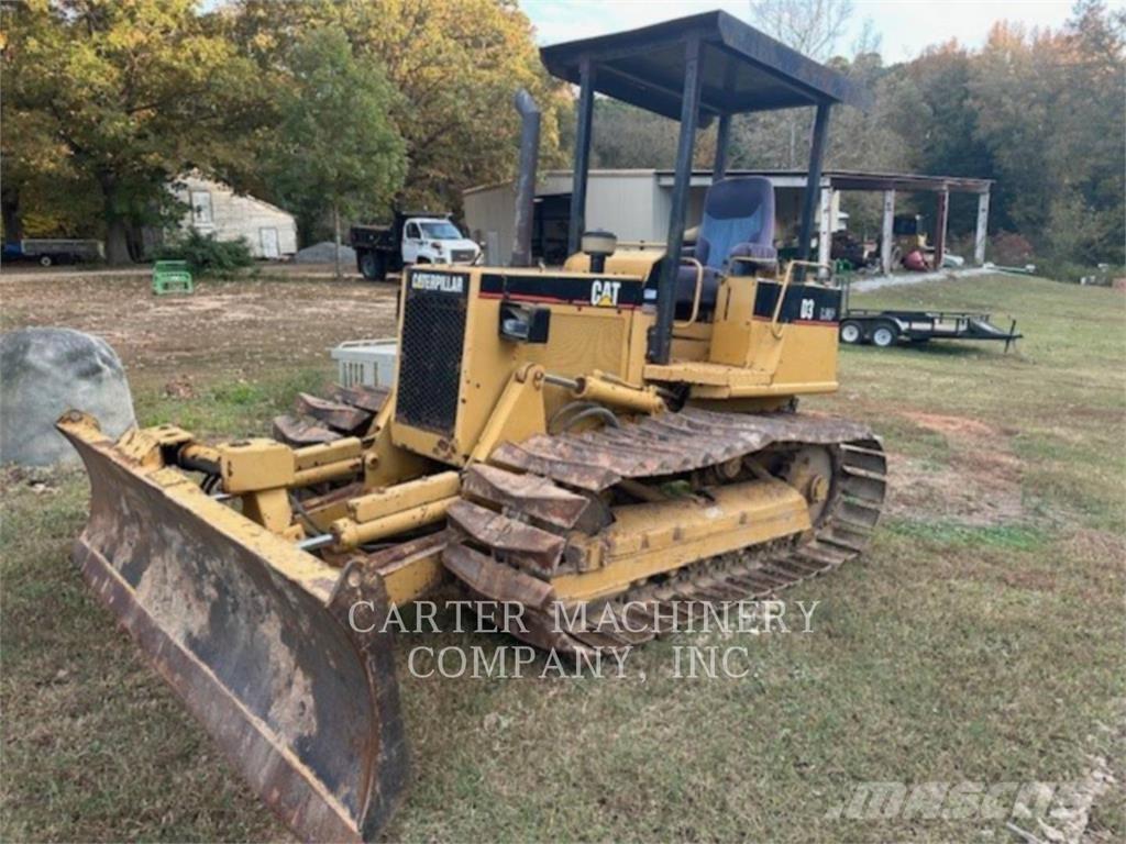 CAT D3BLGP Bulldozer