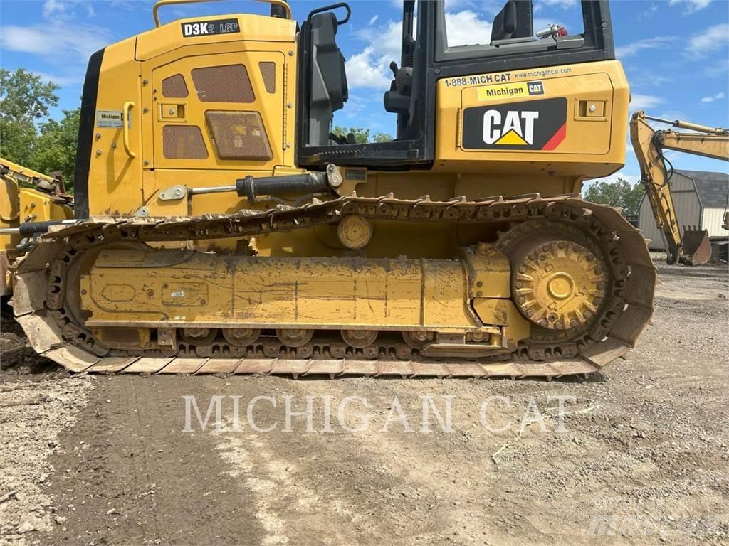 CAT D3K2L 4F Bulldozer
