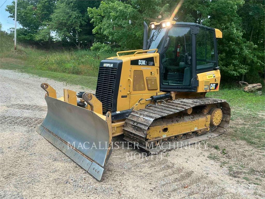 CAT D3K2L A Bulldozer