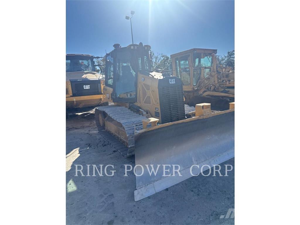 CAT D3LGPEW Bulldozer