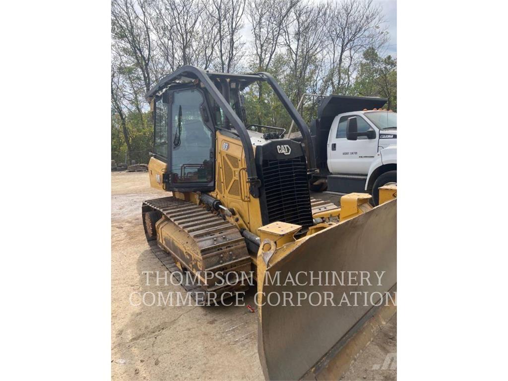 CAT D3XL Bulldozer