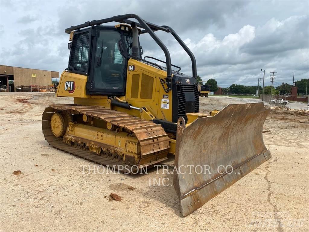 CAT D4 Bulldozer