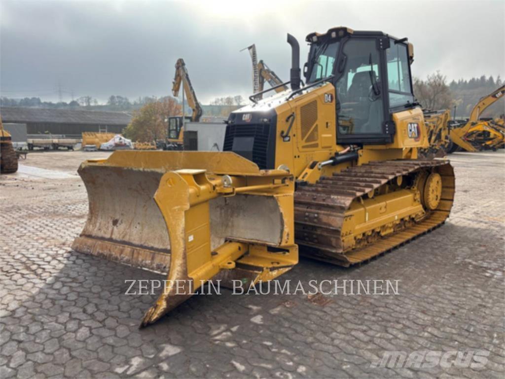 CAT D4-16A Bulldozer