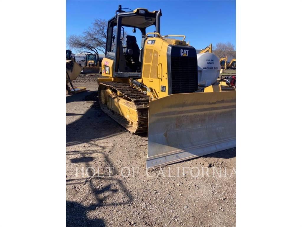 CAT D4K2 XL Bulldozer
