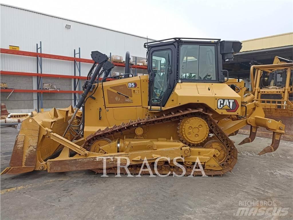 CAT D5 Bulldozer