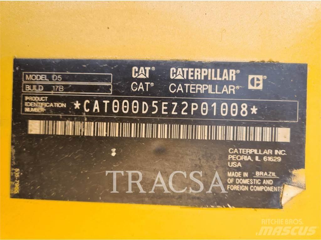 CAT D5 Bulldozer