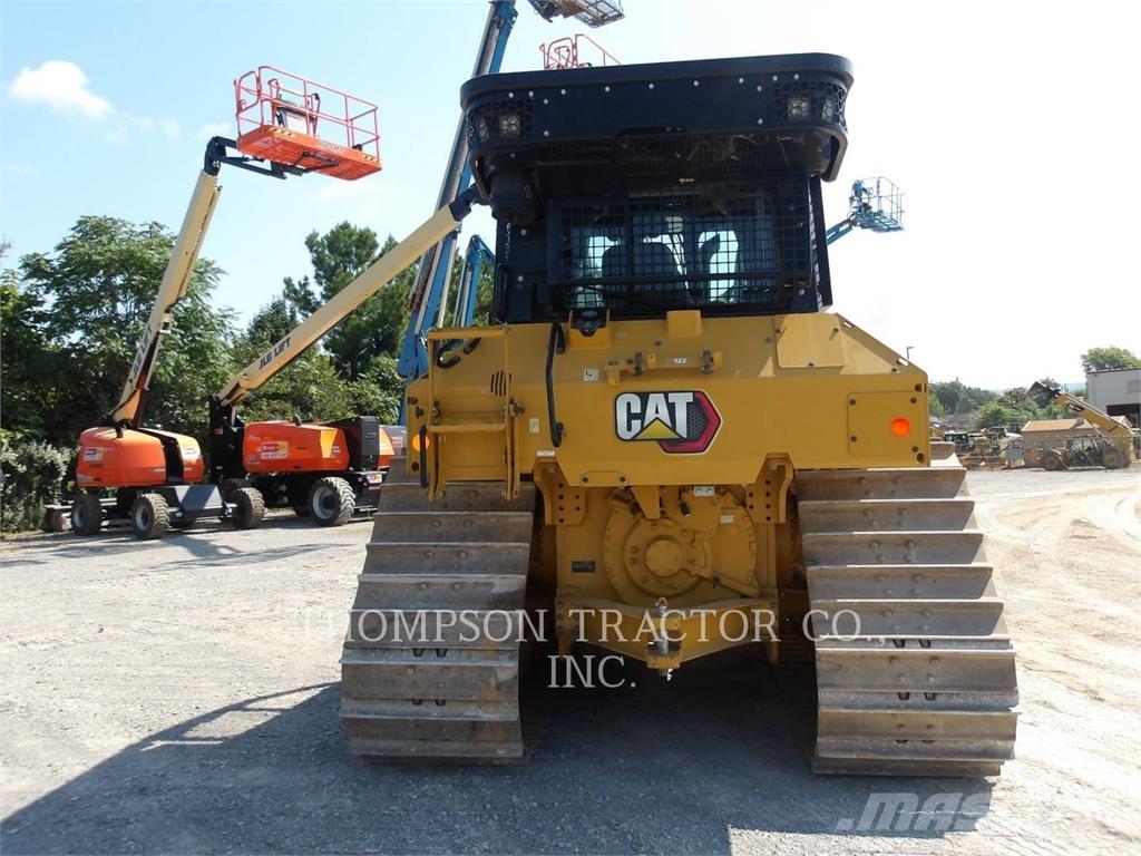 CAT D5 Bulldozer