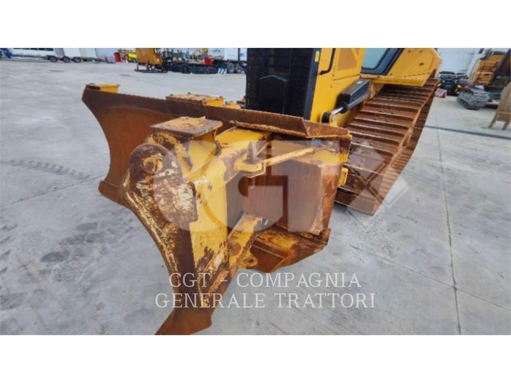 CAT D5 Bulldozer