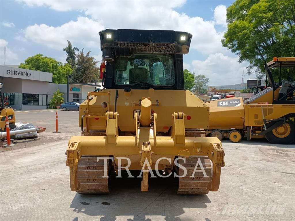 CAT D5 Bulldozer