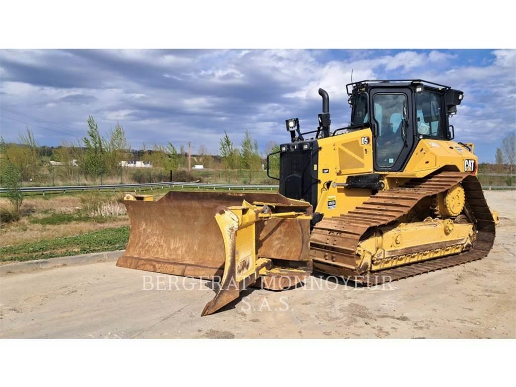 CAT D5 Bulldozer