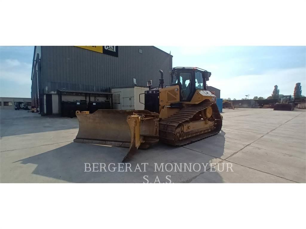 CAT D5 Bulldozer