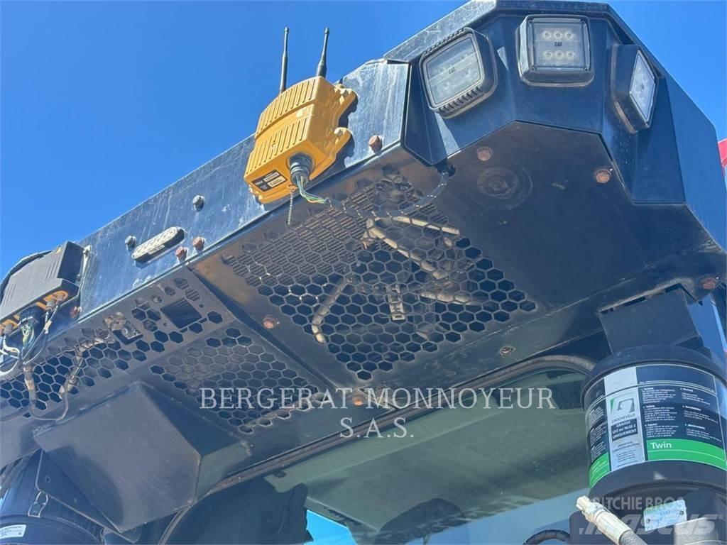 CAT D5 Bulldozer