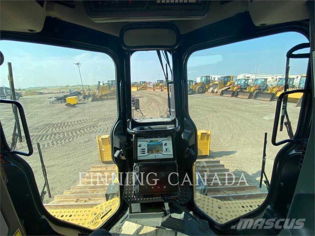 CAT D5 Bulldozer