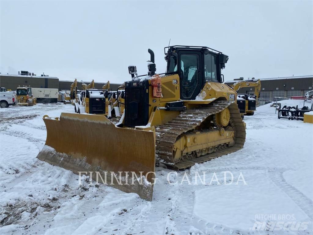 CAT D5-17 Bulldozer