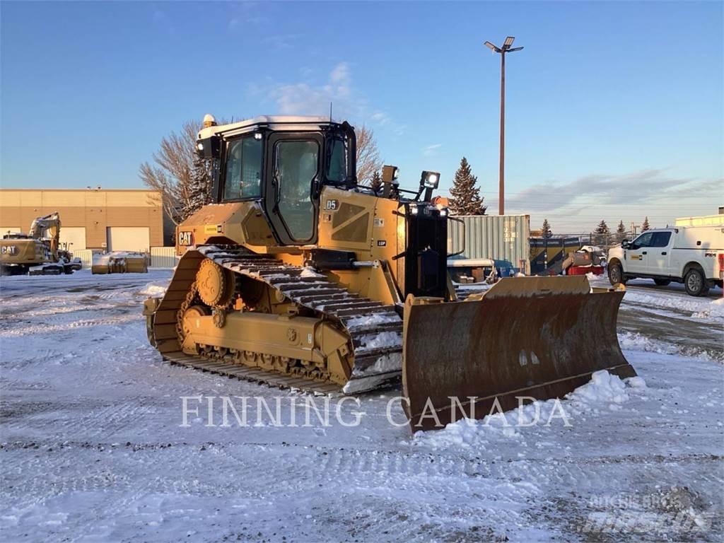 CAT D5-17 Bulldozer